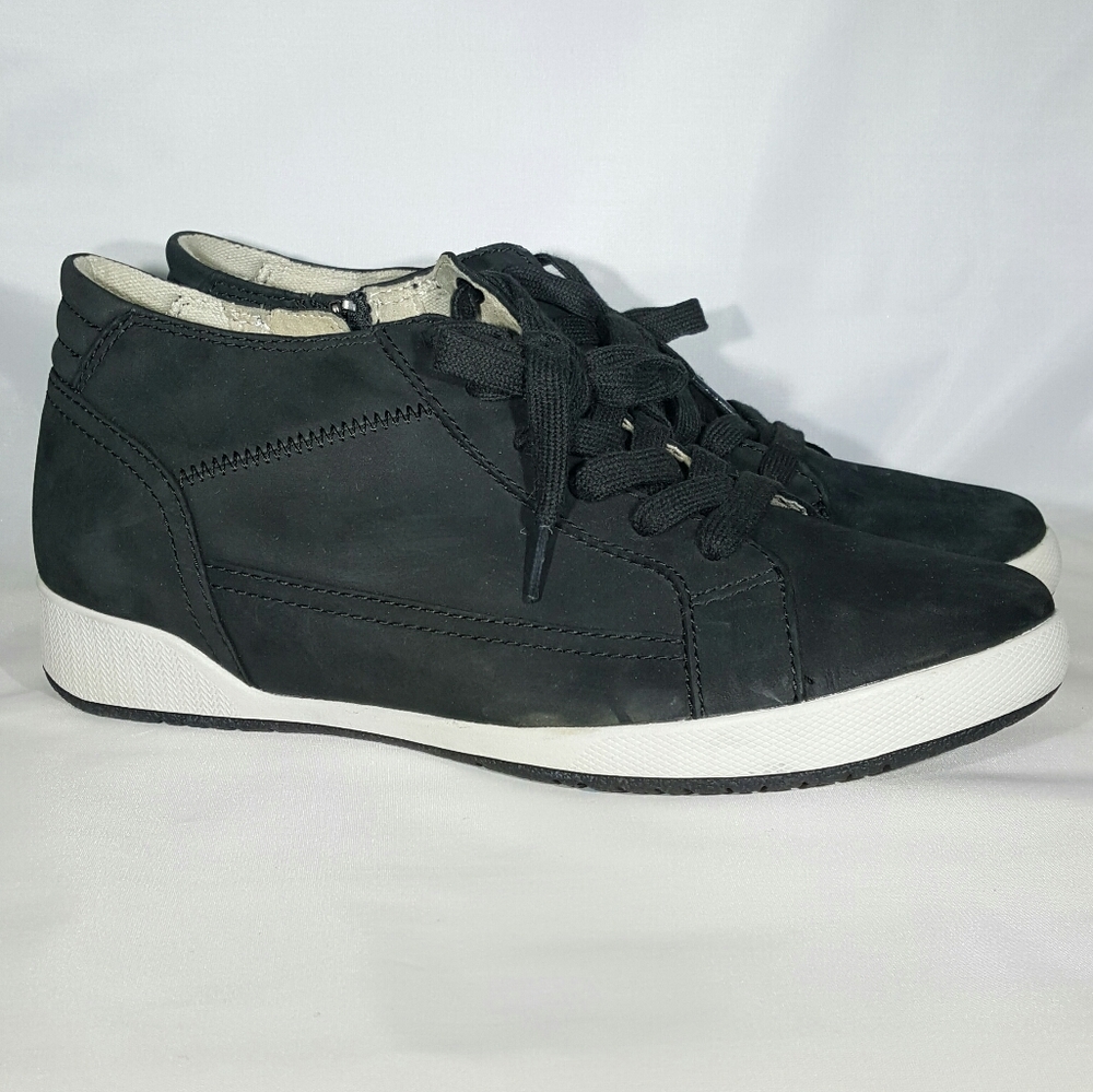 Dansko Onyx Zip Up Sneaker Bootie 40